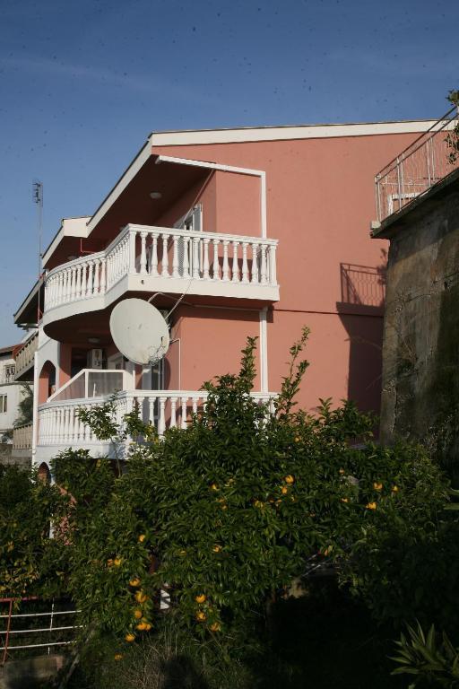 Omega Apartments Ulcinj Exterior foto